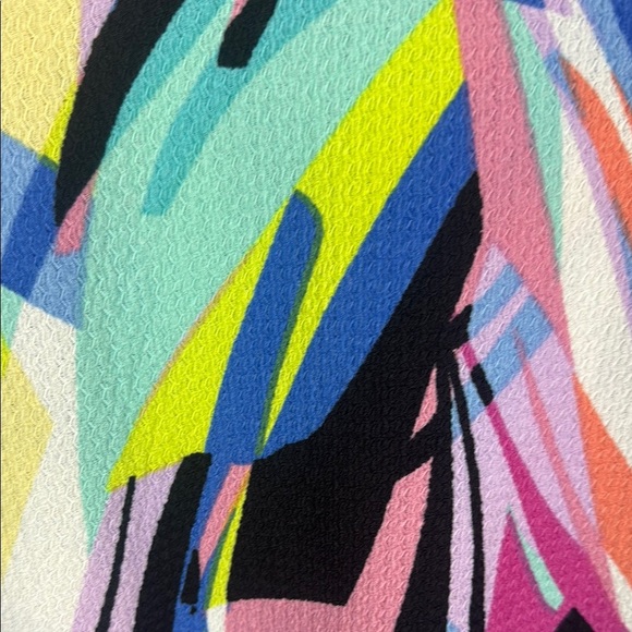 Pure Essence Urbanology Inc. Puff Sleeve Multicoloured Graphic Blouse Size Large - Picture 8 of 12